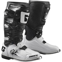 GAERNE 2021 SG-10 BLACK / WHITE BOOTS