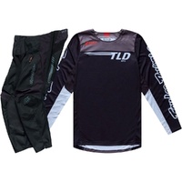 TROY LEE DESIGNS 2026 SCOUT GP PRO WINGED BLACK GEAR SET