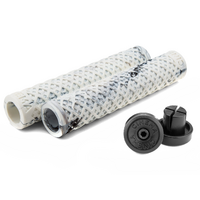 CINEMA INTERLACE 150MM BLACK/WHITE SPLASH GRIPS