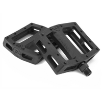 CINEMA CK BLACK PEDALS