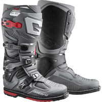 GAERNE 2023 SG-22 ANTHRACITE / BLACK / RED BOOTS