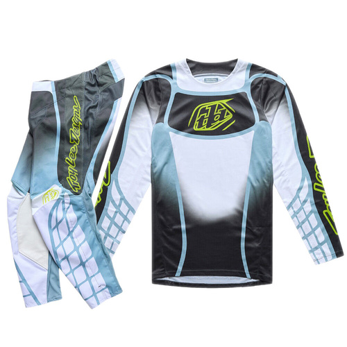 TROY LEE DESIGNS 2026 GP PRO FRAMEWORK CARBON / GREY KIDS GEAR SET